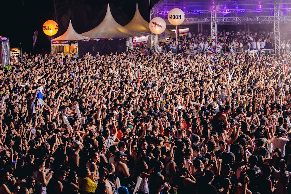 ZoukOut 2015 Draws Over 45,000 Revellers