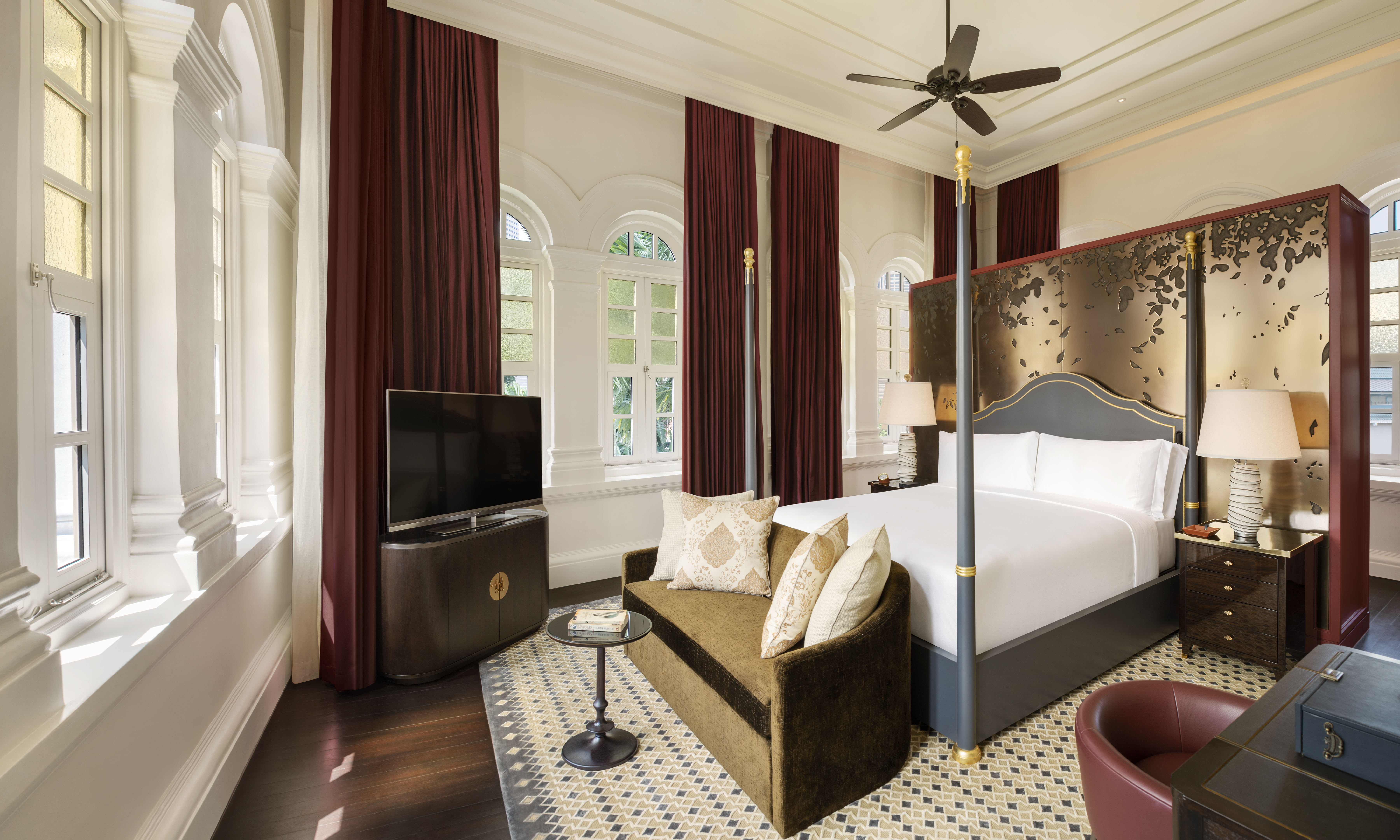 Escape To An Oasis In The City With Raffles Hotel – Singapore Staycation Package
