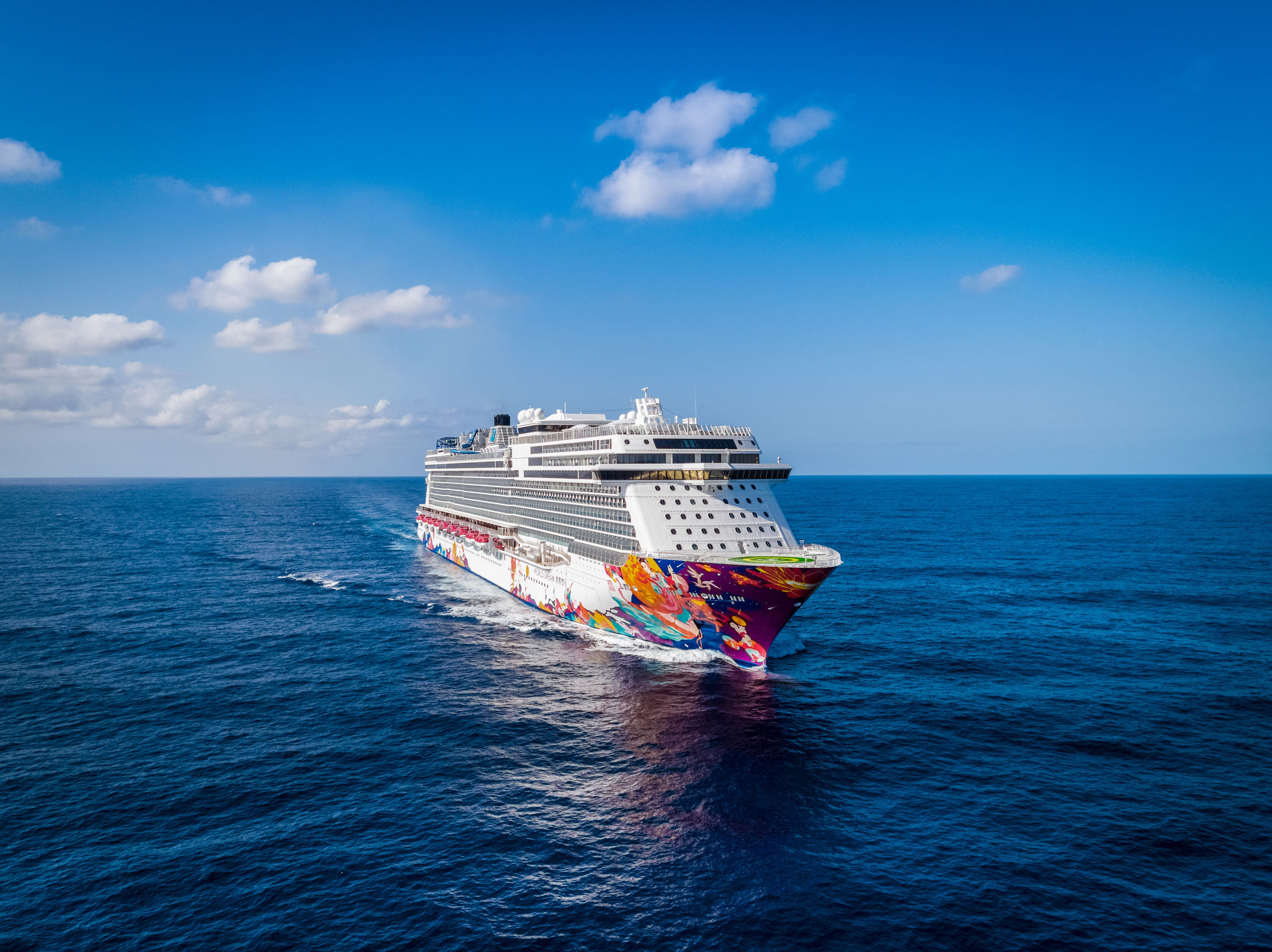 DREAM CRUISES “SUPPORTS LOCAL” IN PARTNERSHIPS WITH HOMEGROWN BRANDS